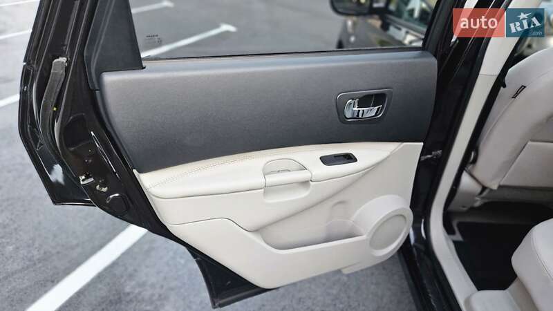 Позашляховик / Кросовер Nissan Qashqai+2 2011 в Вінниці