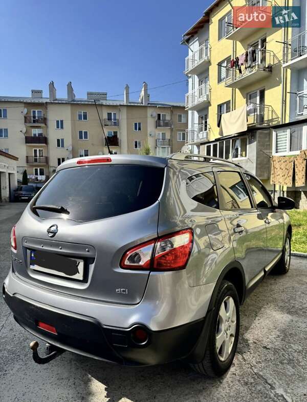 Позашляховик / Кросовер Nissan Qashqai+2 2011 в Самборі фото 9 Позашляховик / Кросовер Nissan Qashqai+2 2011 в Самборі