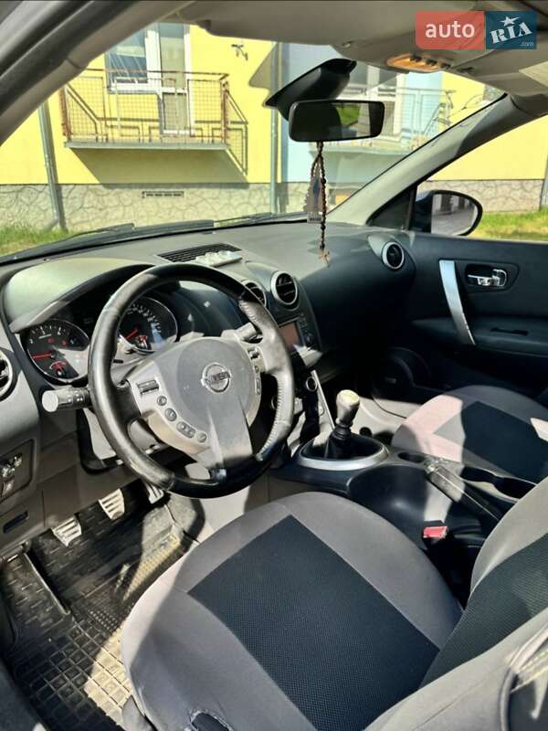 Позашляховик / Кросовер Nissan Qashqai+2 2011 в Самборі фото 44 Позашляховик / Кросовер Nissan Qashqai+2 2011 в Самборі