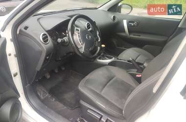 Внедорожник / Кроссовер Nissan Qashqai+2 2011 в 