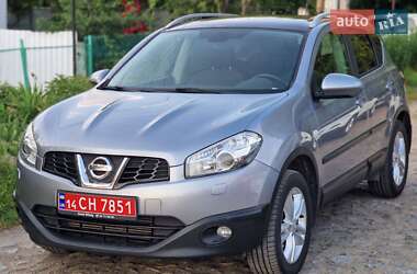 Внедорожник / Кроссовер Nissan Qashqai+2 2011 в Подольске