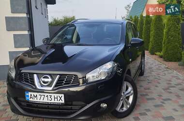 Внедорожник / Кроссовер Nissan Qashqai+2 2010 в Звягеле