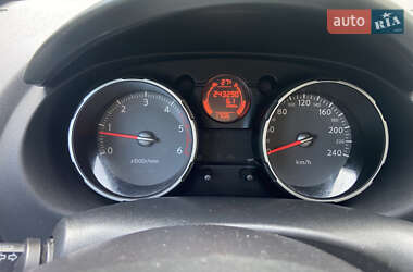 Позашляховик / Кросовер Nissan Qashqai+2 2009 в 