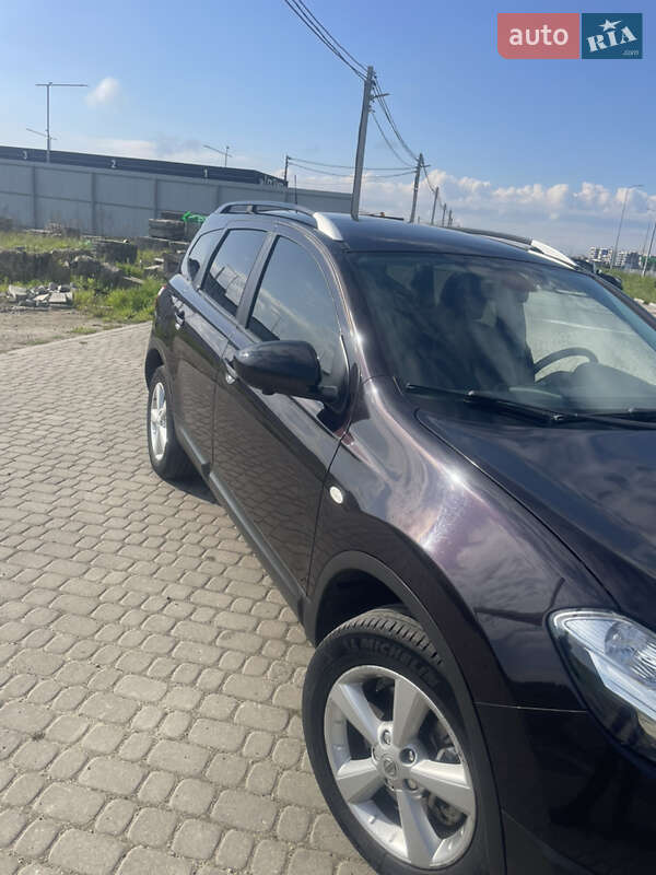 Внедорожник / Кроссовер Nissan Qashqai+2 2012 в Львове фото 3 Внедорожник / Кроссовер Nissan Qashqai+2 2012 в Львове