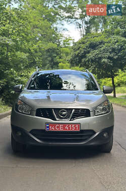Внедорожник / Кроссовер Nissan Qashqai+2 2010 в Львове