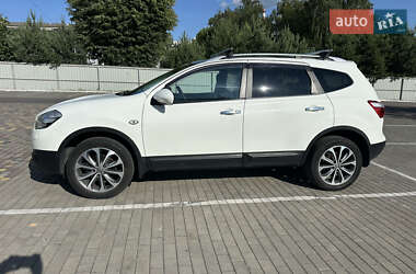 Внедорожник / Кроссовер Nissan Qashqai+2 2012 в 
