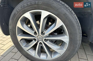 Внедорожник / Кроссовер Nissan Qashqai+2 2012 в 