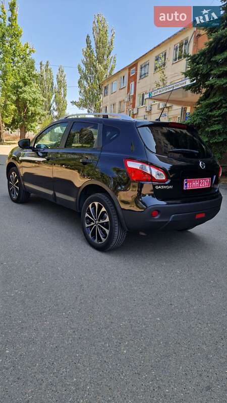 Позашляховик / Кросовер Nissan Qashqai+2 2012 в Миколаєві