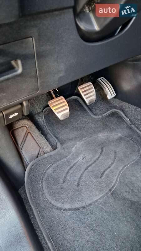 Позашляховик / Кросовер Nissan Qashqai+2 2012 в Миколаєві