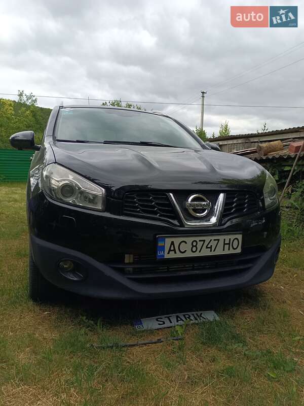 Внедорожник / Кроссовер Nissan Qashqai+2 2011 в Луцке