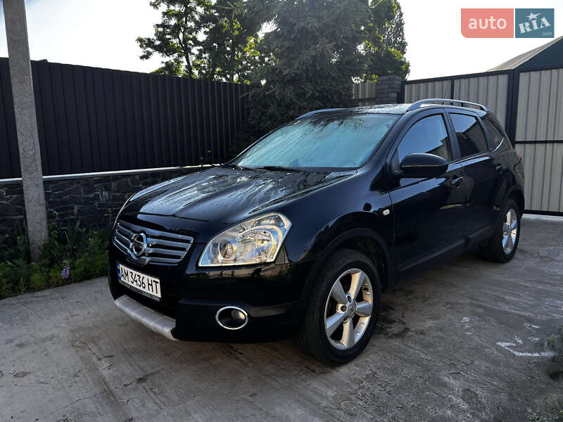 Внедорожник / Кроссовер Nissan Qashqai+2 2009 в Коростышеве