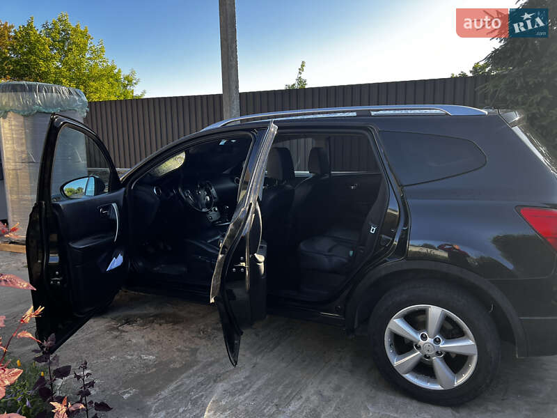 Внедорожник / Кроссовер Nissan Qashqai+2 2009 в Коростышеве