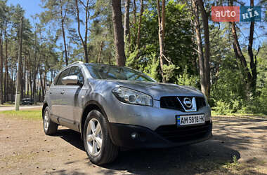 Позашляховик / Кросовер Nissan Qashqai+2 2010 в Житомирі