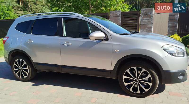 Внедорожник / Кроссовер Nissan Qashqai+2 2012 в Бродах