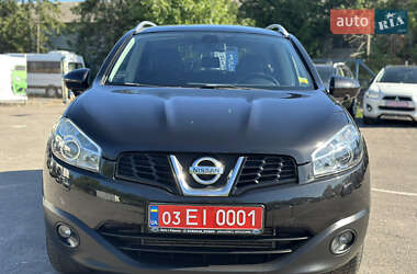 Позашляховик / Кросовер Nissan Qashqai+2 2013 в 