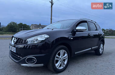Внедорожник / Кроссовер Nissan Qashqai+2 2011 в 