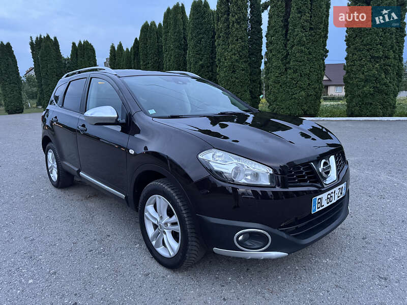 Внедорожник / Кроссовер Nissan Qashqai+2 2011 в Дубно