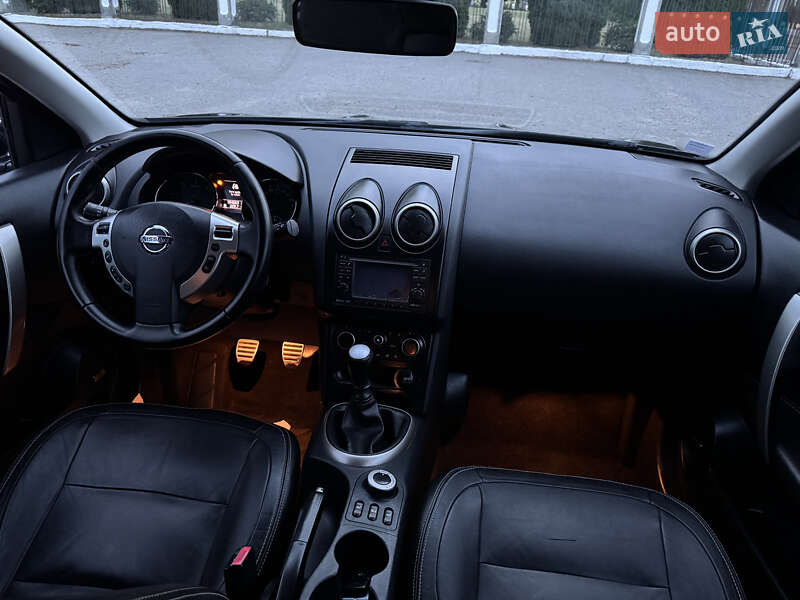 Внедорожник / Кроссовер Nissan Qashqai+2 2011 в Дубно