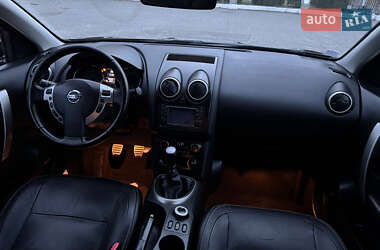 Внедорожник / Кроссовер Nissan Qashqai+2 2011 в 