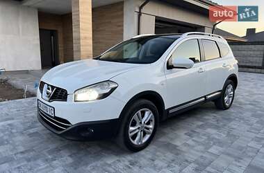Внедорожник / Кроссовер Nissan Qashqai+2 2010 в Ровно