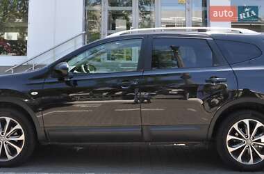 Внедорожник / Кроссовер Nissan Qashqai+2 2010 в 