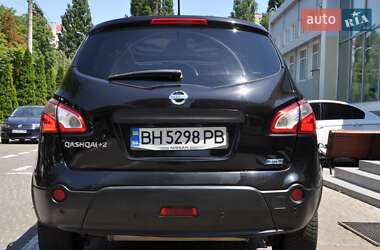 Внедорожник / Кроссовер Nissan Qashqai+2 2010 в 
