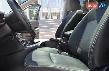 Внедорожник / Кроссовер Nissan Qashqai+2 2010 в 