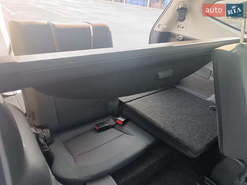 Позашляховик / Кросовер Nissan Qashqai+2 2010 в Луцьку