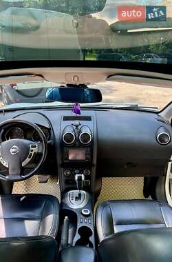 Внедорожник / Кроссовер Nissan Qashqai+2 2011 в 