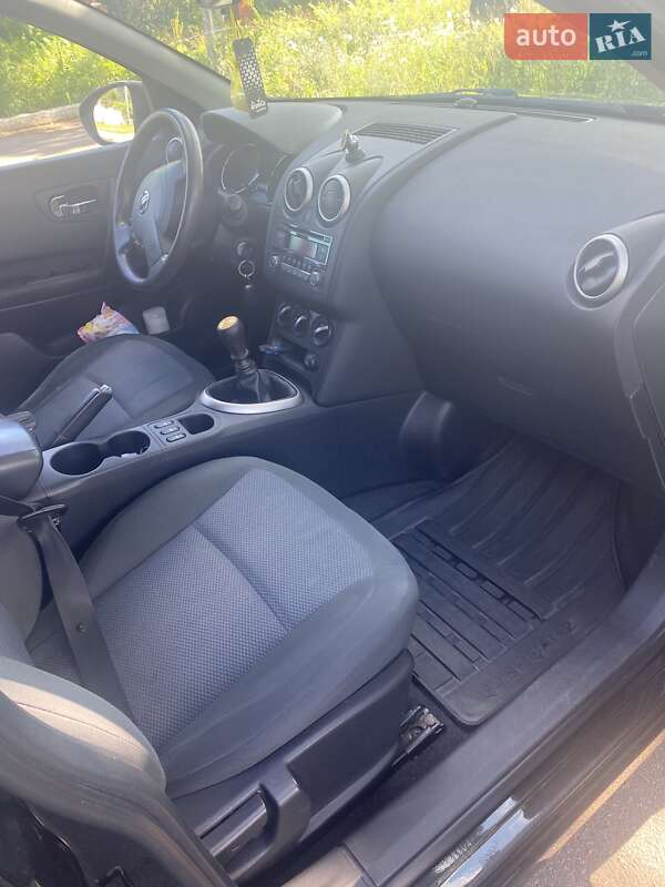 Позашляховик / Кросовер Nissan Qashqai+2 2012 в Шостці
