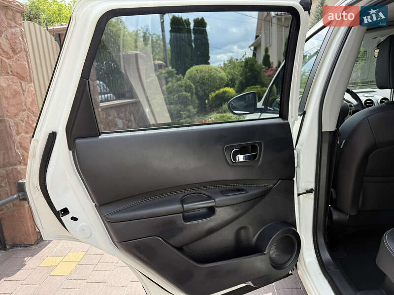 Внедорожник / Кроссовер Nissan Qashqai+2 2013 в Тернополе