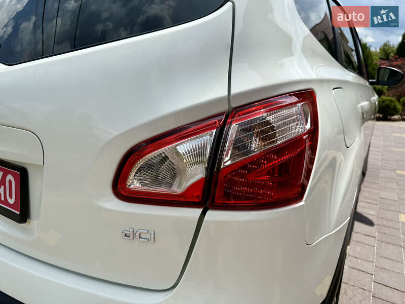 Внедорожник / Кроссовер Nissan Qashqai+2 2013 в Тернополе