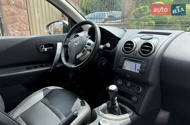 Внедорожник / Кроссовер Nissan Qashqai+2 2013 в 