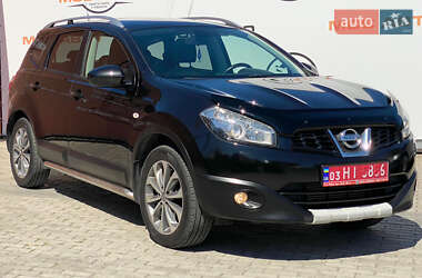 Внедорожник / Кроссовер Nissan Qashqai+2 2012 в 