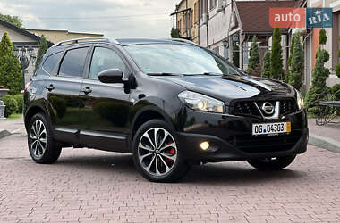 Внедорожник / Кроссовер Nissan Qashqai+2 2011 в 