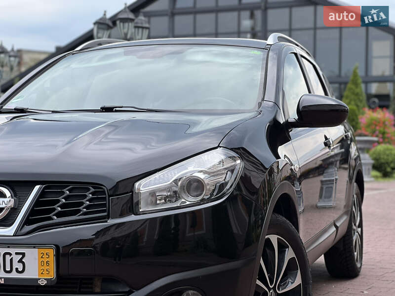 Внедорожник / Кроссовер Nissan Qashqai+2 2011 в Стрые