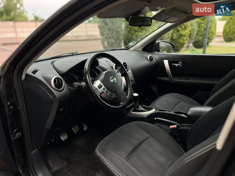 Внедорожник / Кроссовер Nissan Qashqai+2 2011 в Стрые