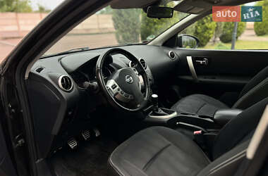 Внедорожник / Кроссовер Nissan Qashqai+2 2011 в 