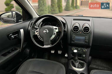 Внедорожник / Кроссовер Nissan Qashqai+2 2011 в 