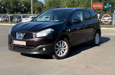 Позашляховик / Кросовер Nissan Qashqai+2 2011 в Полтаві
