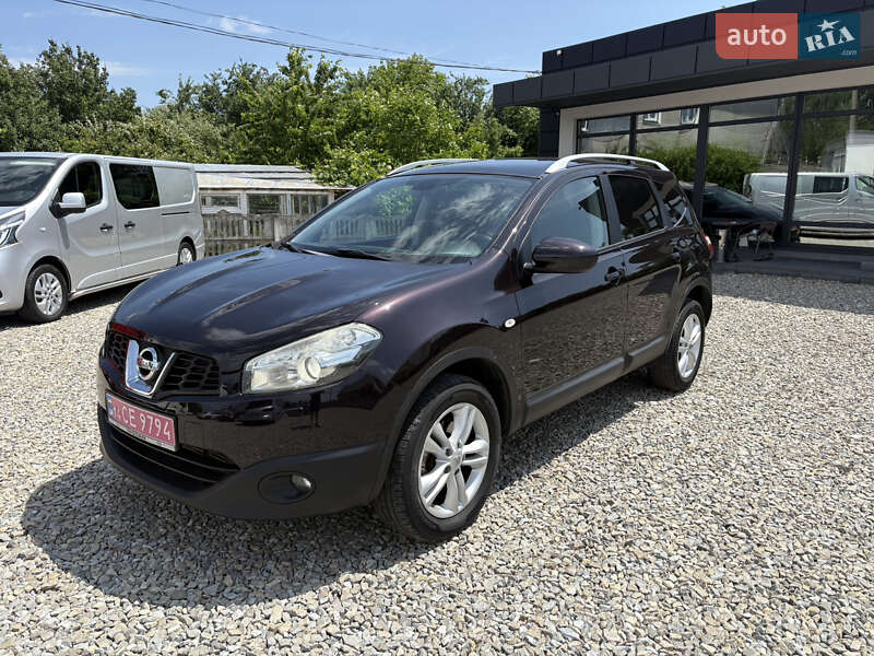Внедорожник / Кроссовер Nissan Qashqai+2 2010 в Снятине
