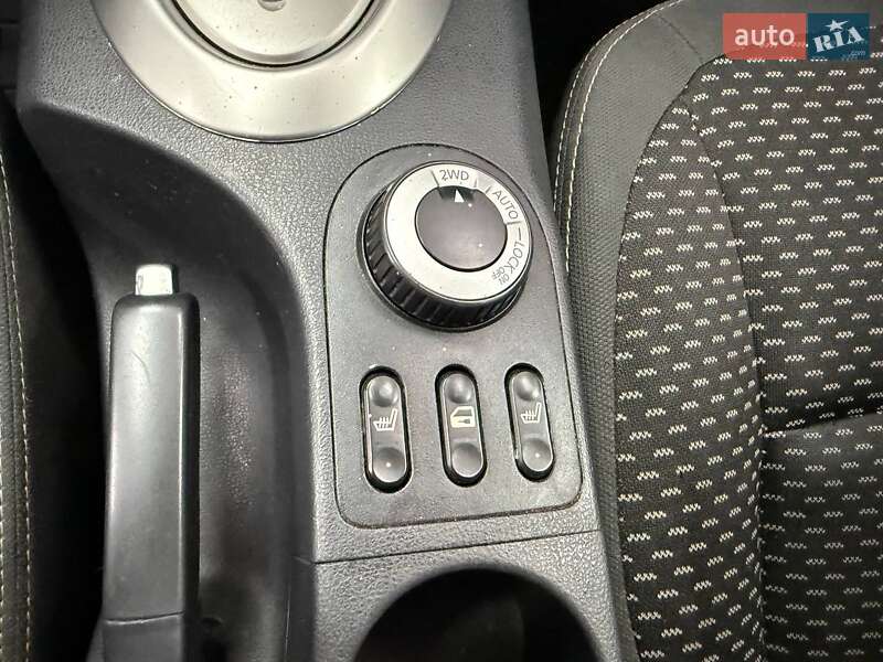 Внедорожник / Кроссовер Nissan Qashqai+2 2009 в Киеве