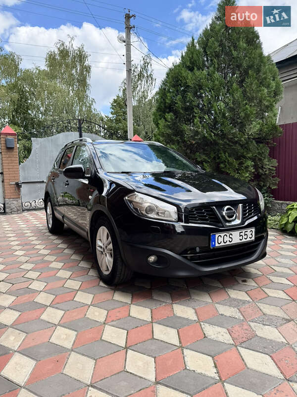 Nissan Qashqai+2 2012