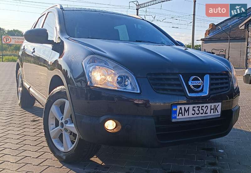 Nissan Qashqai+2 2009