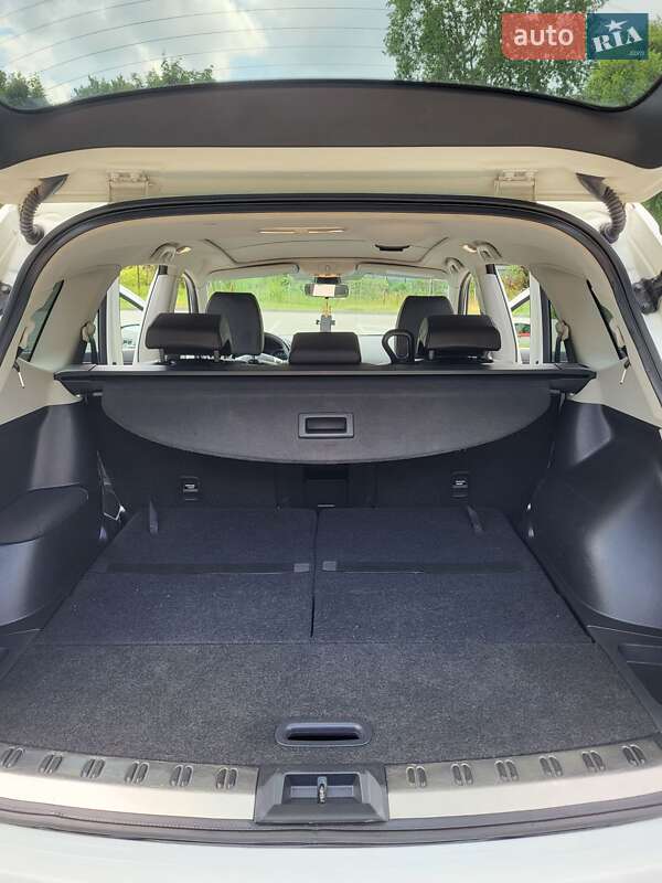 Позашляховик / Кросовер Nissan Qashqai+2 2011 в Чернігові фото 12 Позашляховик / Кросовер Nissan Qashqai+2 2011 в Чернігові