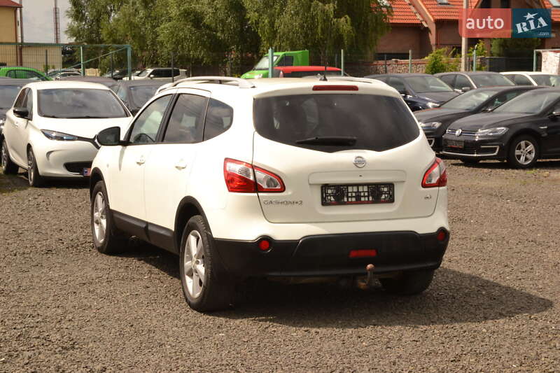 Внедорожник / Кроссовер Nissan Qashqai+2 2012 в Луцке