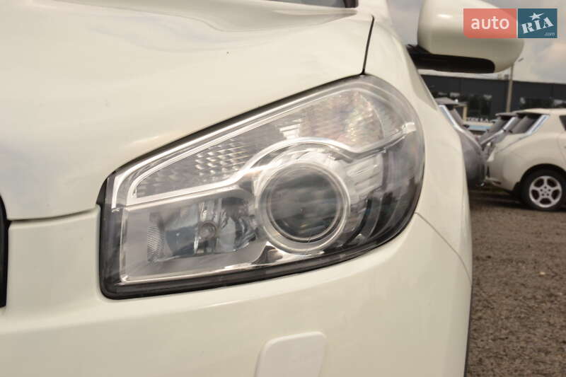 Внедорожник / Кроссовер Nissan Qashqai+2 2012 в Луцке