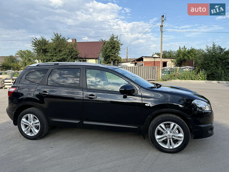 Внедорожник / Кроссовер Nissan Qashqai+2 2011 в Луцке