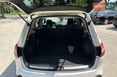 Позашляховик / Кросовер Nissan Qashqai+2 2011 в 