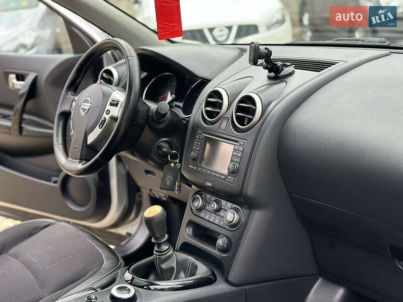 Позашляховик / Кросовер Nissan Qashqai+2 2013 в Стрию